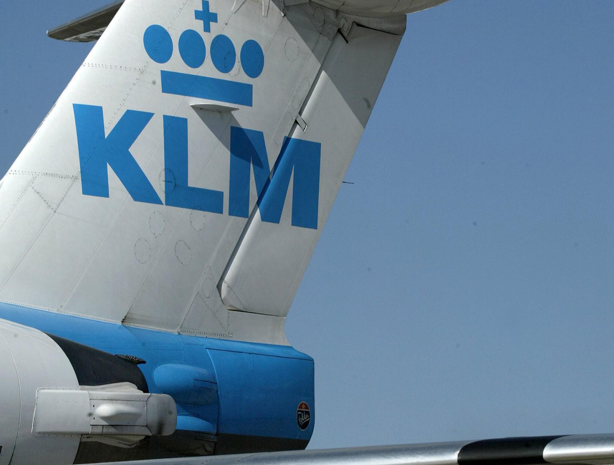 Crashed into the engine of a KLM airplane, he died on the runway