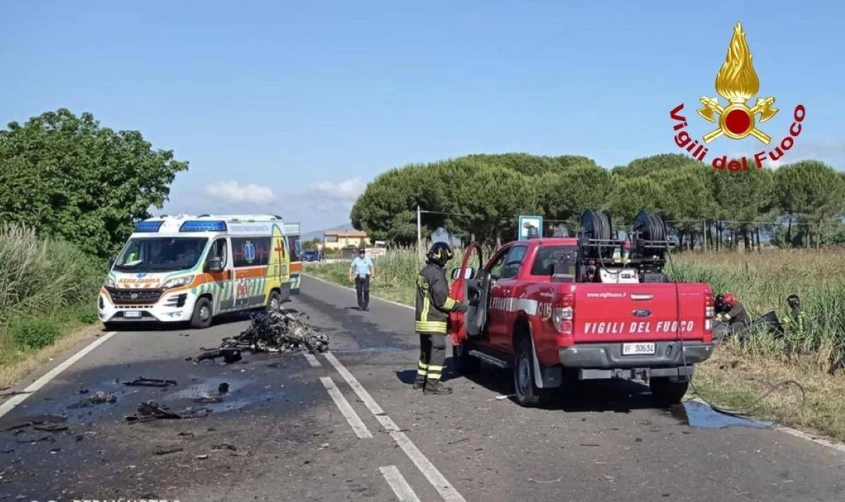 Incidente Grosseto - frontale tra due auto: morti 2 militari dell