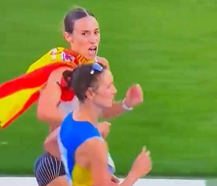 Laura Garcia-Caro