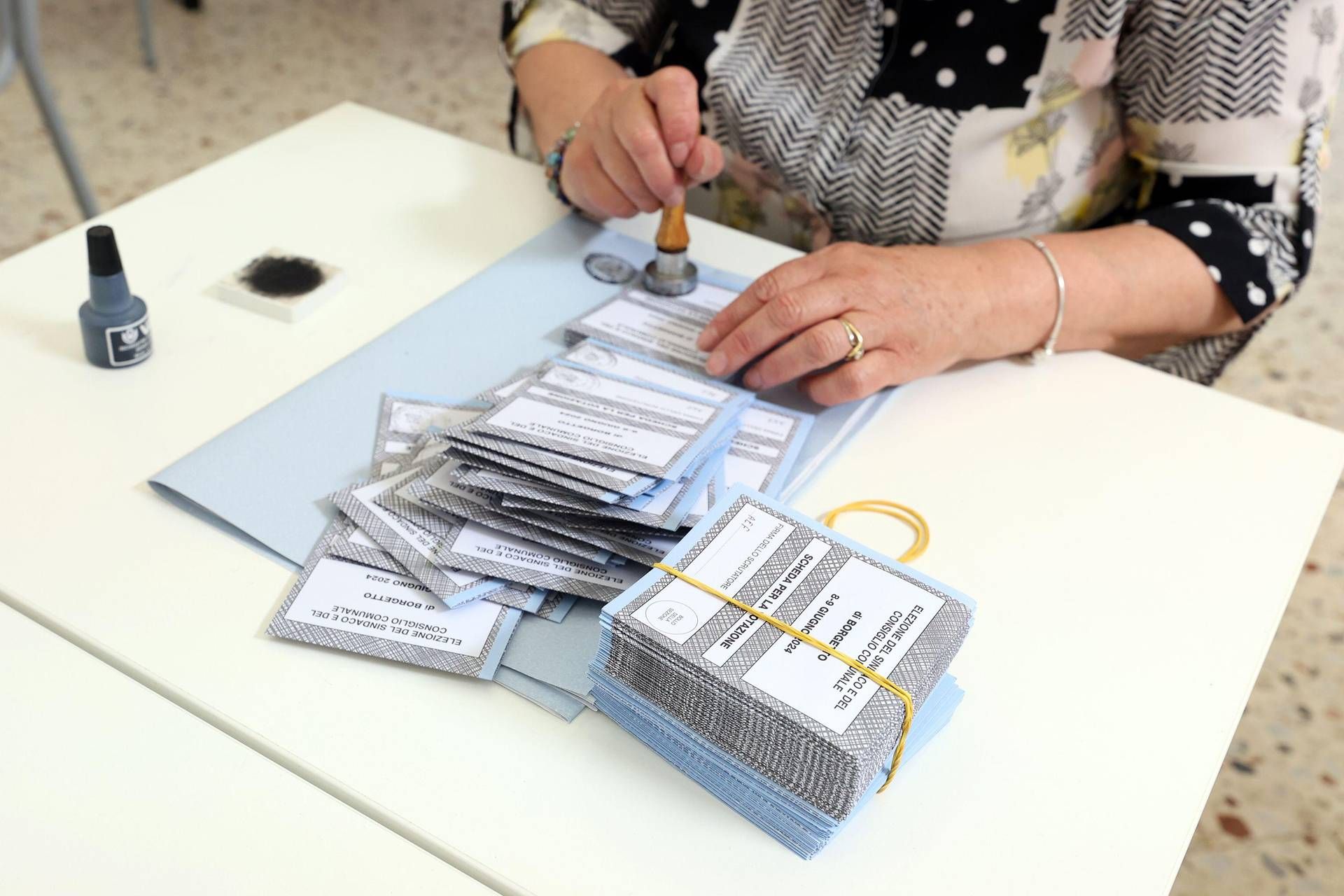 sondaggio politico sondaggio politico