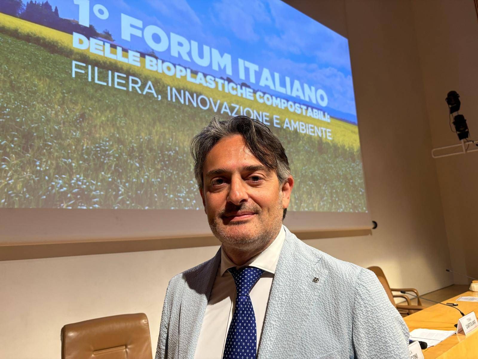 Bianconi (Assobioplastiche): Calo consumi - illegalità - concorrenza sleale frenano settore