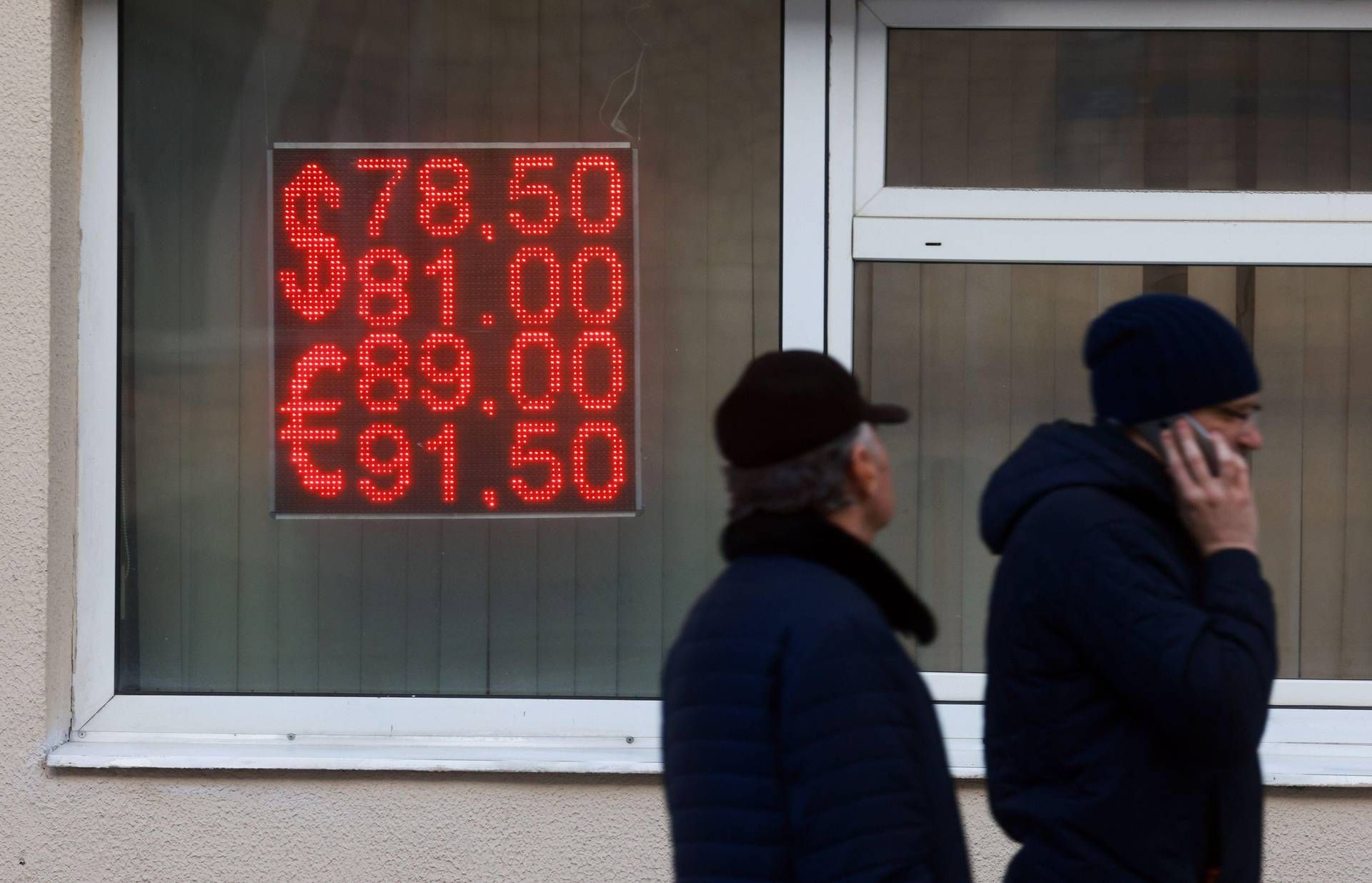 Russia - nuove sanzioni Usa - Da Borsa Mosca stop a transazioni in dollari