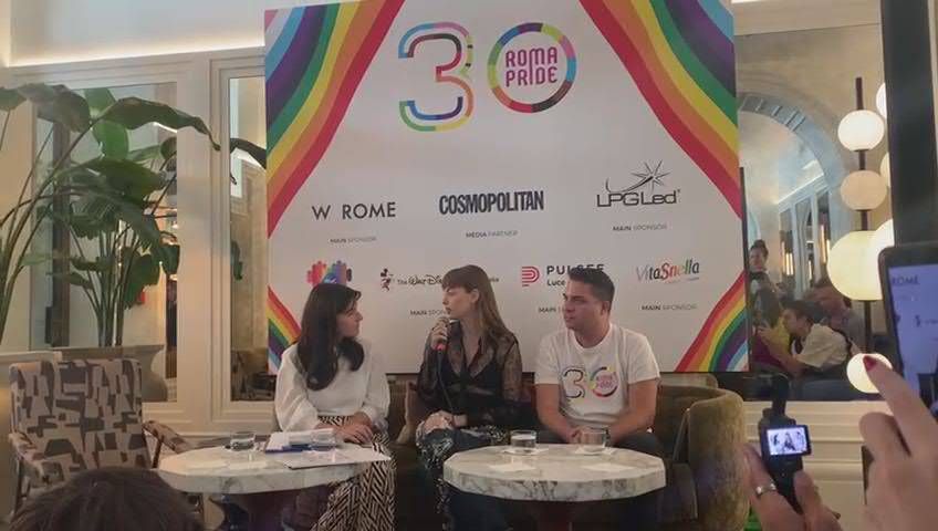 Annalisa madrina al Roma Pride: 