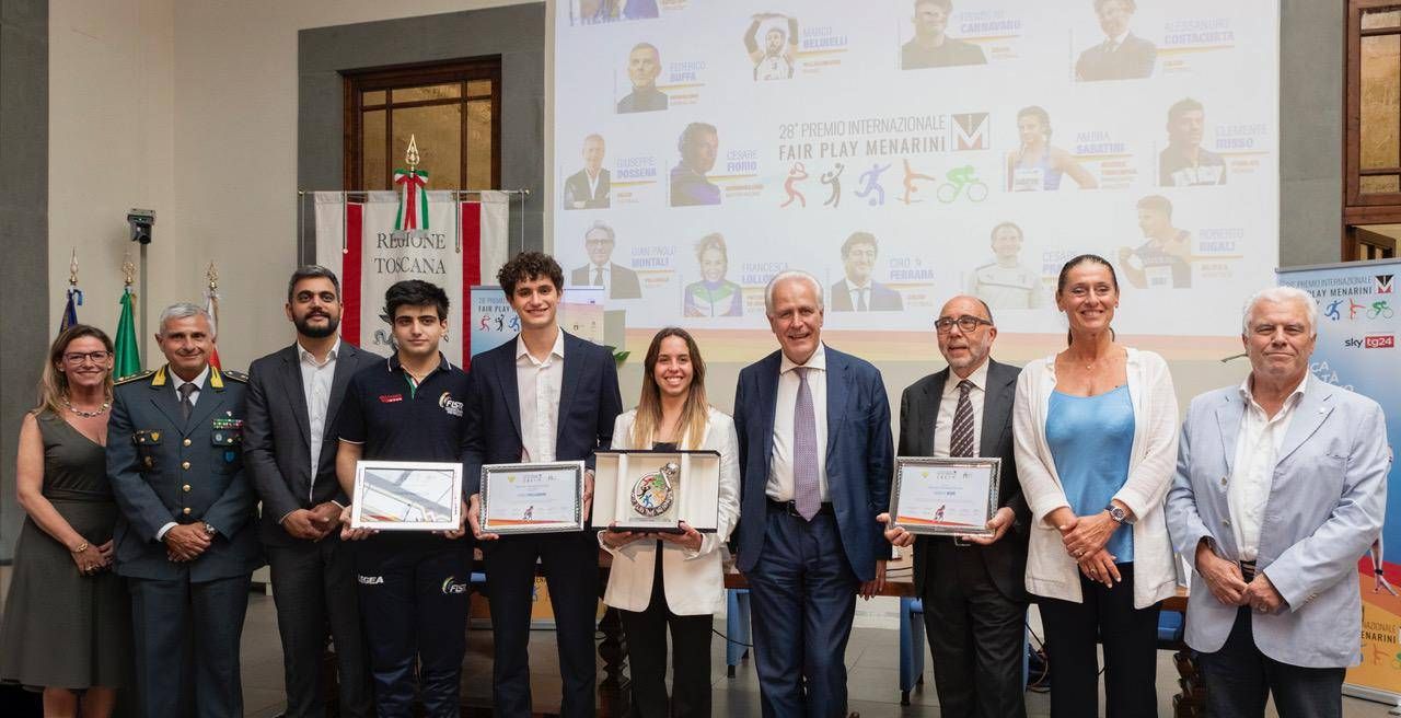 Fair Play Menarini - assegnato il premio speciale Fiamme Gialle studio e sport