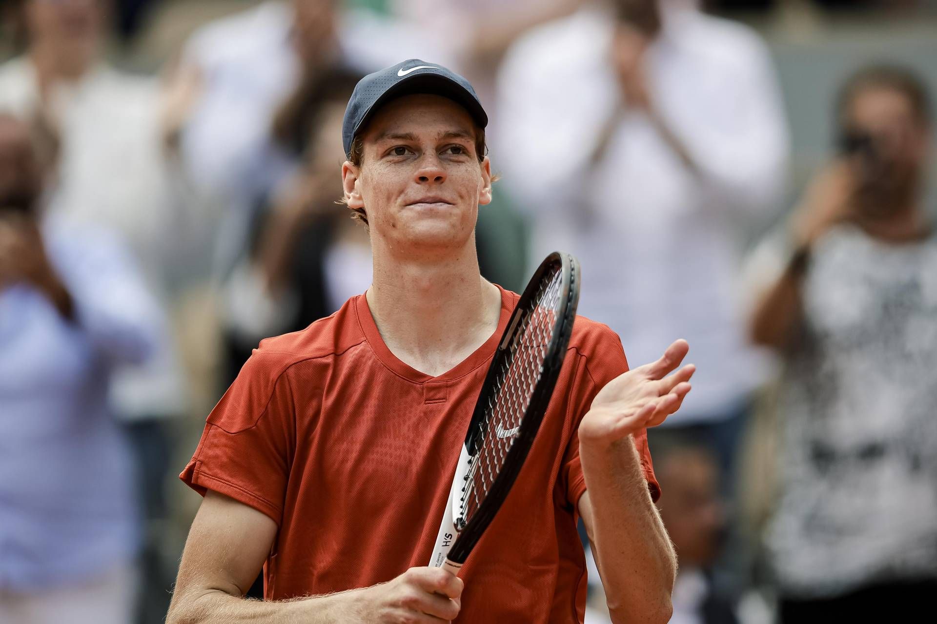 Sinner ai quarti di finale di Halle - Marozsan battuto