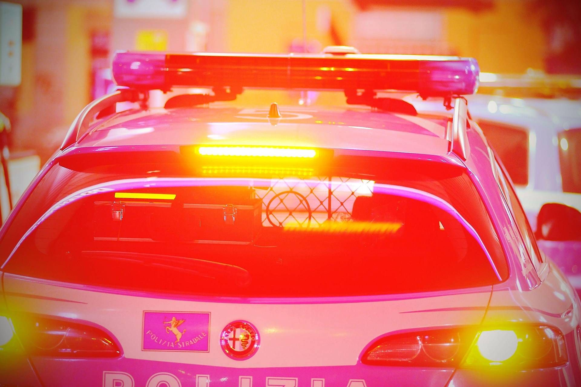 Napoli - scontro tra due moto a Torre Annunziata: un morto e 3 feriti gravi