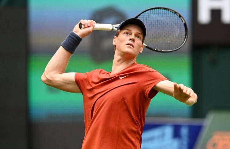 Atp Cincinnati - Sinner batte Rublev in rimonta e va in semifinale