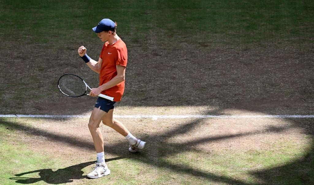Sinner vince il torneo Atp di Halle - Hurkacz battuto in finale