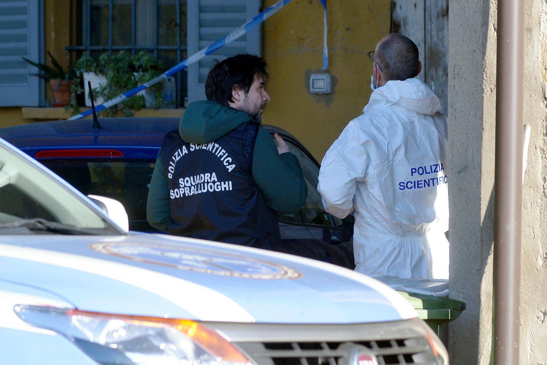 Coniugi uccisi in casa a Fano - fermato il figlio
