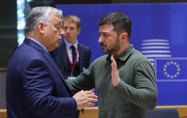 Orban e Zelensky al Consiglio Ue - Afp