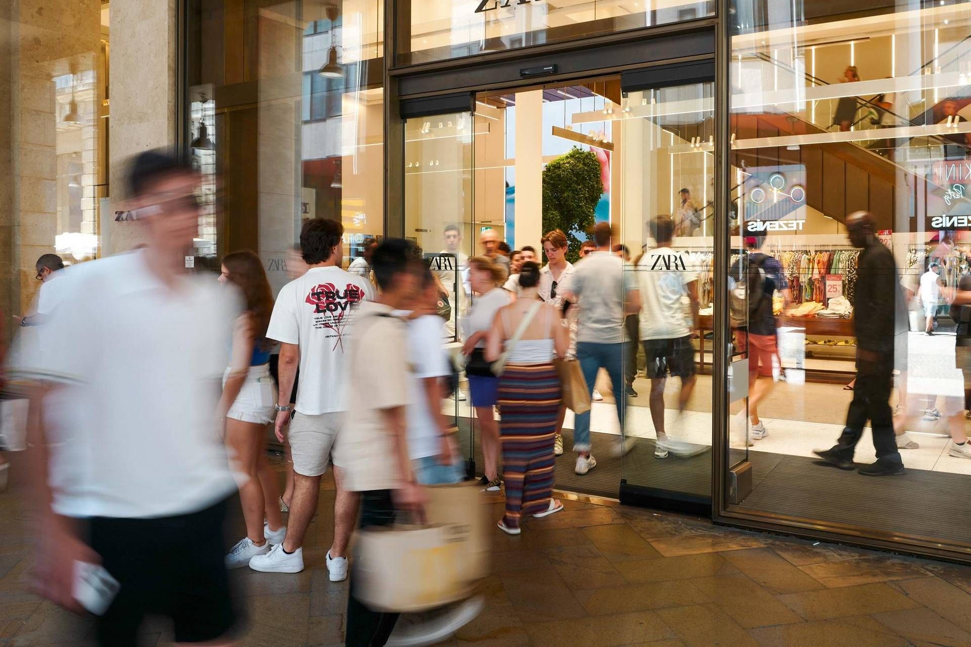 Saldi - dai cambi allo sconto sul prezzo iniziale: i diritti del cliente