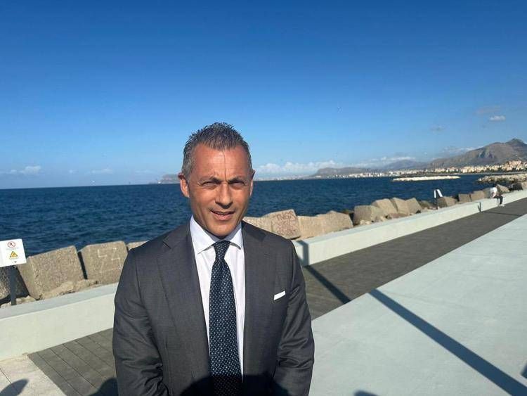 Palermo, Pasqualino Monti: 