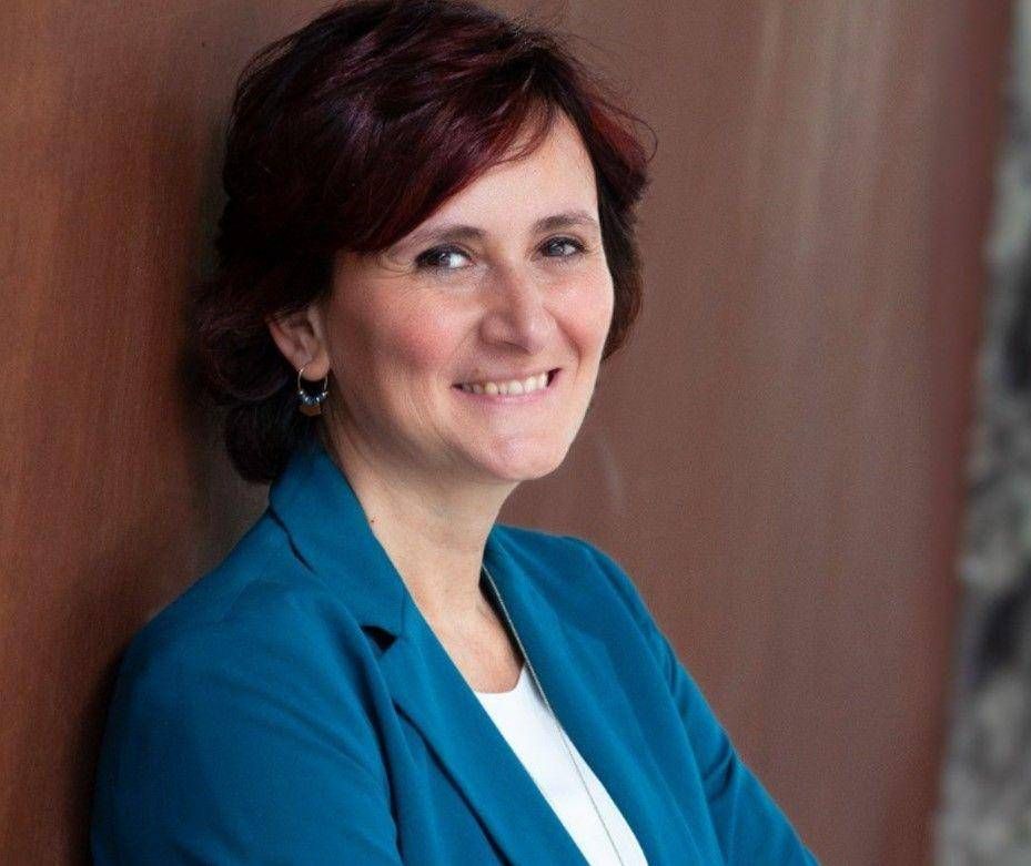 “Çalışanlara Yardımcı Olmak İçin Eğitimli, Güvenli ve Sertifikalı Bakıcılar”