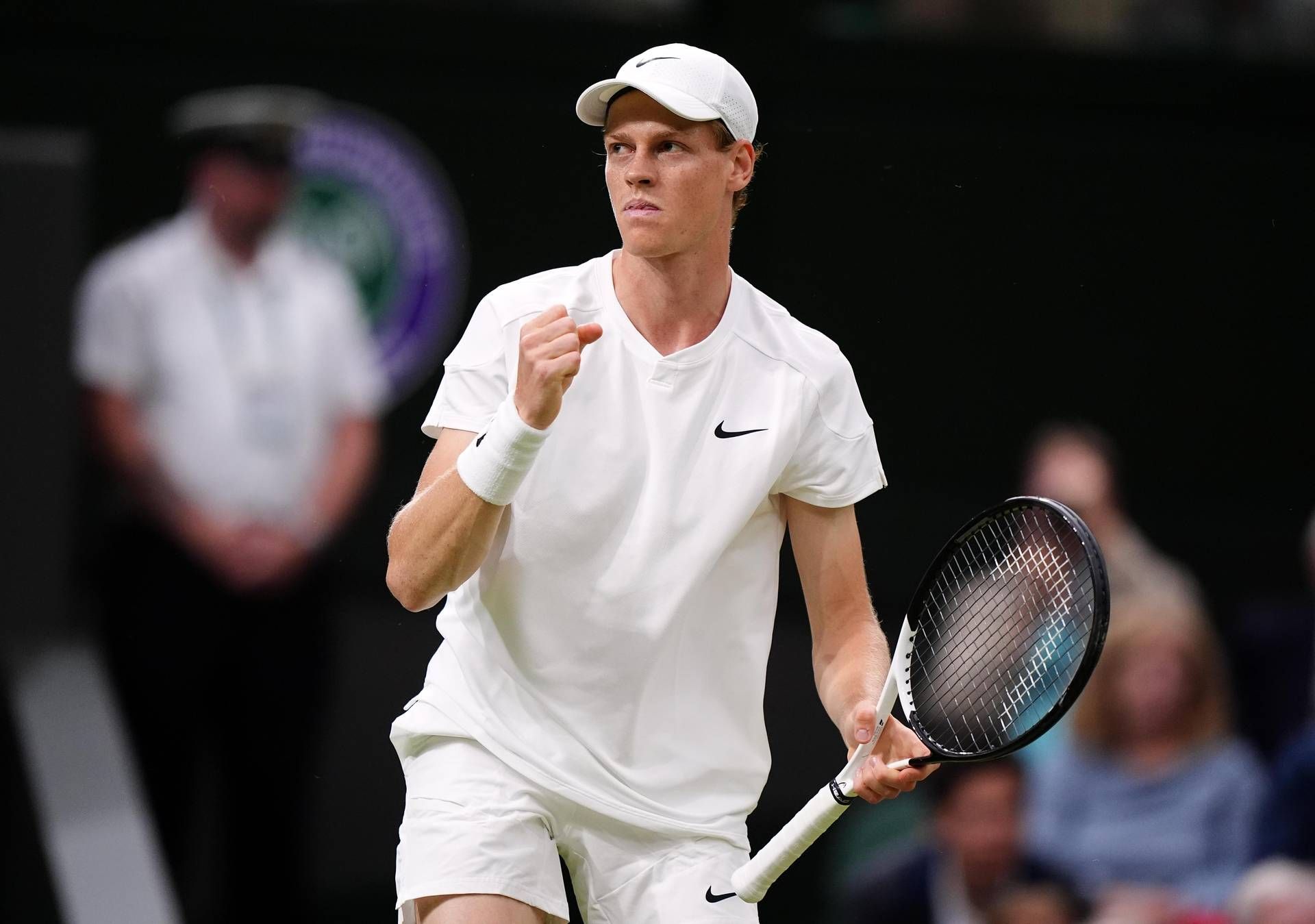 Wimbledon - Sinner agli ottavi di finale: Kecmanovic travolto
