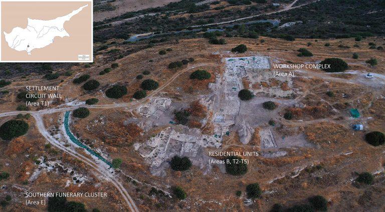 Kıbrıs'ta İtalyan misyonu tarafından kutsal monolit keşfedildi