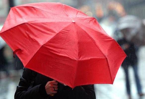 Allerta meteo arancione - oggi la burrasca di settembre: pioggia da Lombardia a Campania