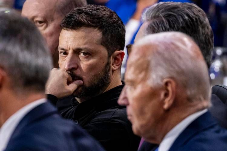Ucraina, Zelensky: 