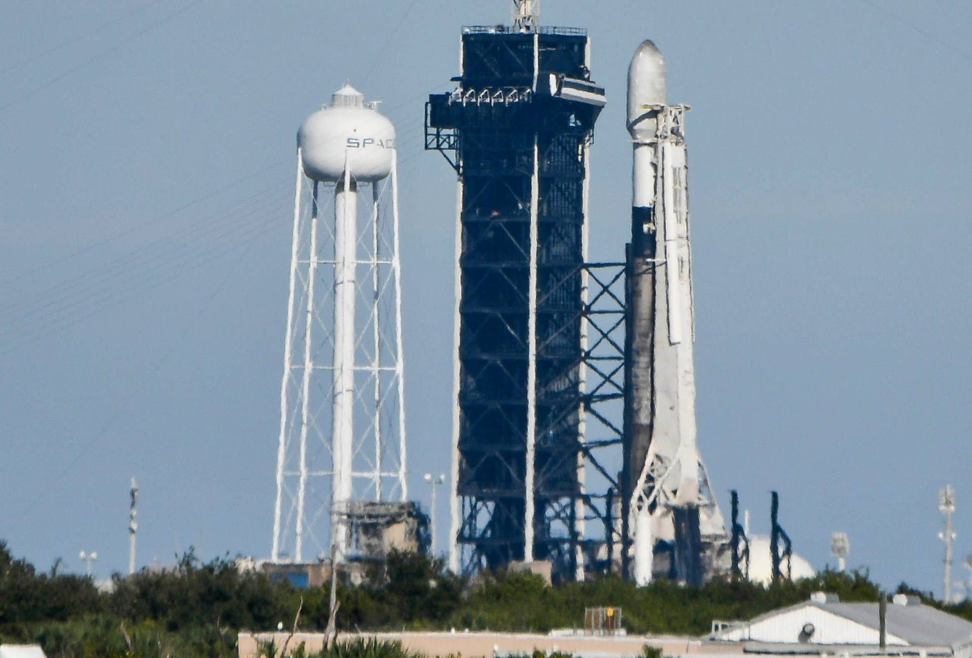Guasto al motore - fallito il lancio del razzo Falcon 9 di Space X