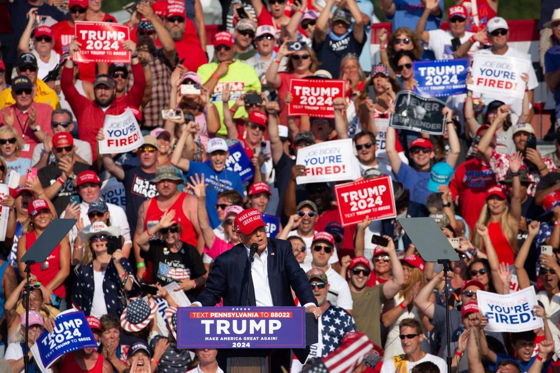 Attentato Trump - nessuno ne parla: chi è la vittima tra il pubblico