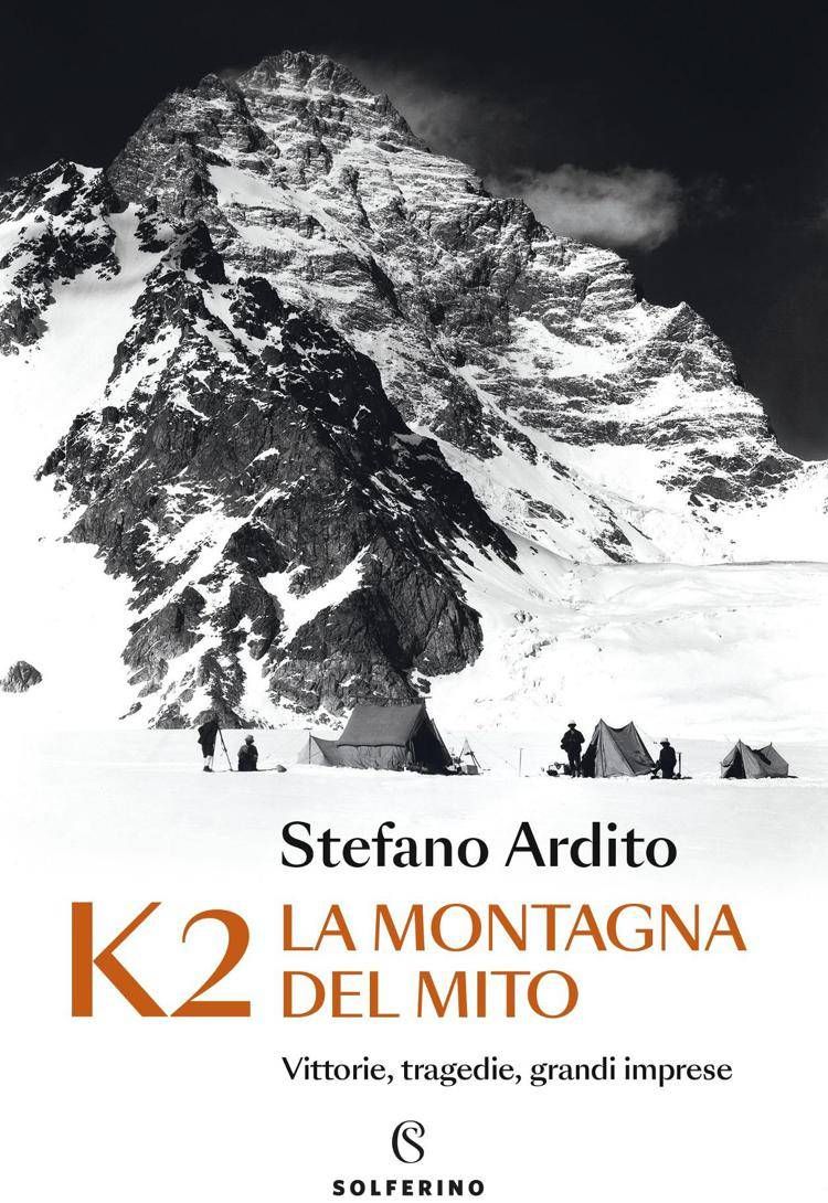 'La montagna del mito': la sfida vinta del K2 raccontata da Stefano Ardito