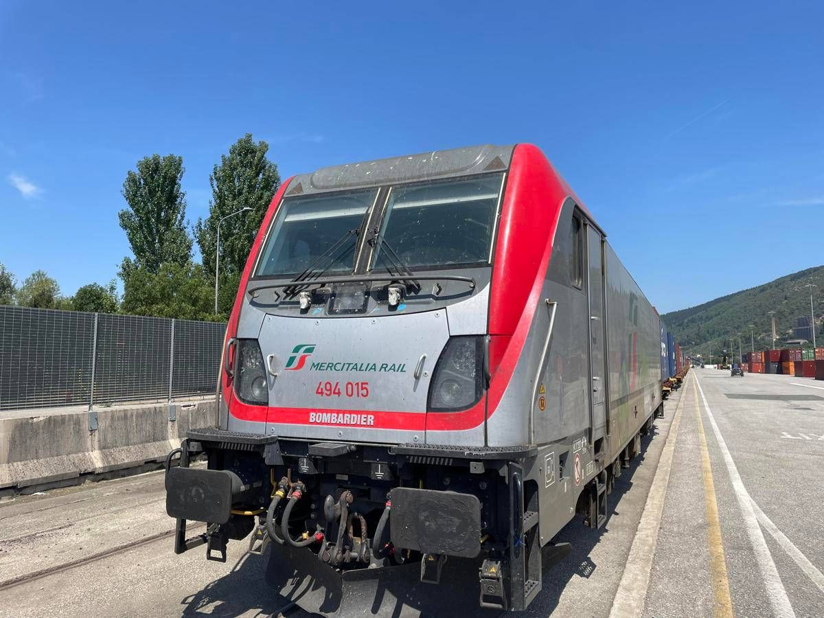 Sanpellegrino, inaugurato nuovo Collegamento Intermodale per il trasporto di acqua minerale
