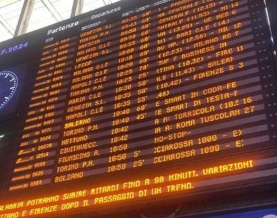 Treni in ritardo oggi per guasto - cambiano orari Alta Velocità e Intercity