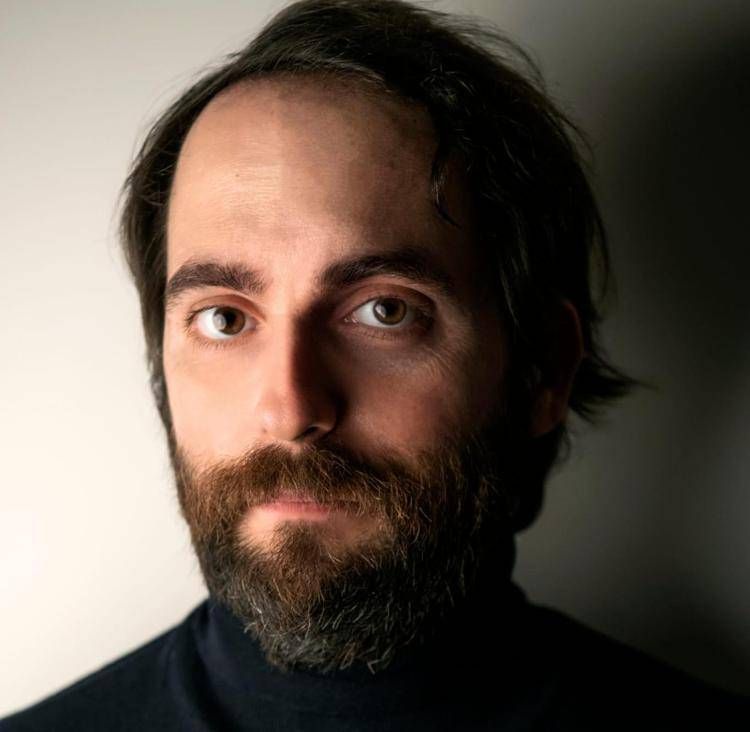 'Libri sotto l'ombrellone', il consiglio di Francois Morlupi