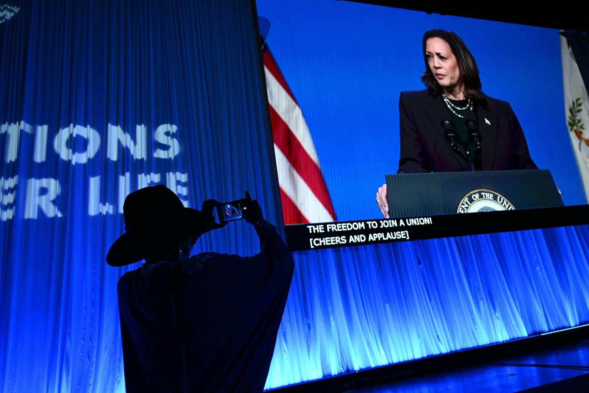 Usa - Kamala Harris ringrazia Biden: Un vero leader