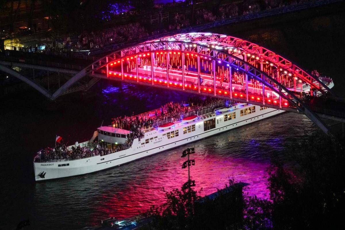 Parigi 2024 - la cerimonia peggiore di sempre: X boccia lo show