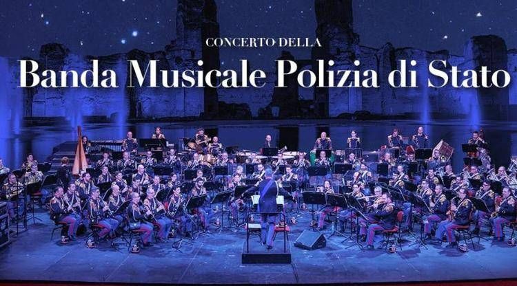 Roma, alle Terme di Caracalla serata di solidarietà con la Banda della Polizia di Stato - Diretta