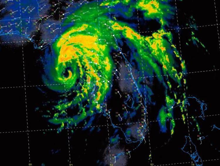 Un'elaborazione video dell'uragano Debby