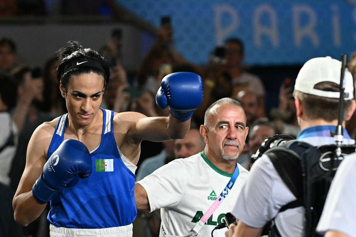 Imane Khelif fuori dall'Eindhoven Box Cup dopo l'introduzione del test obbligatorio sul sesso