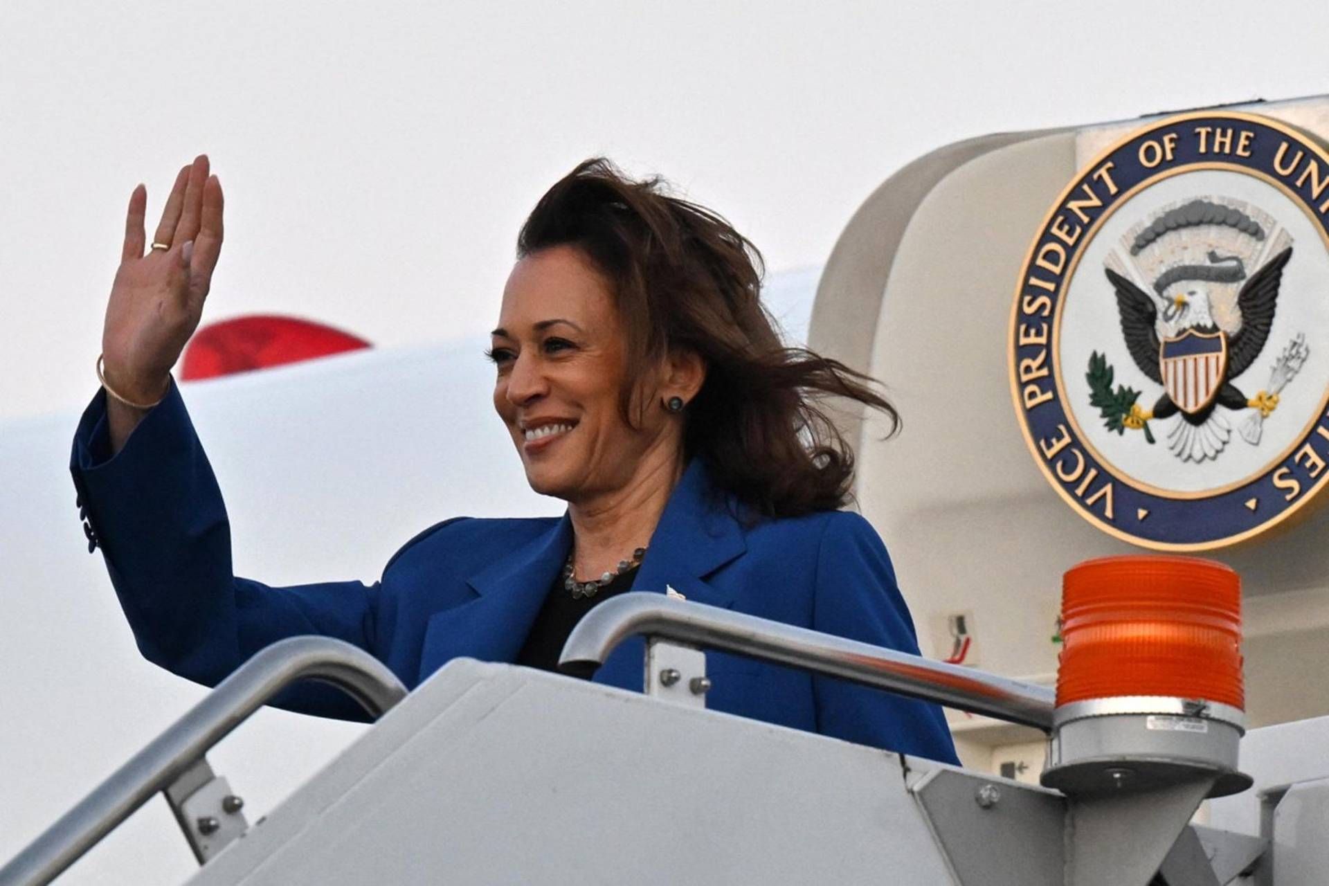 hillary oggi hillary oggi