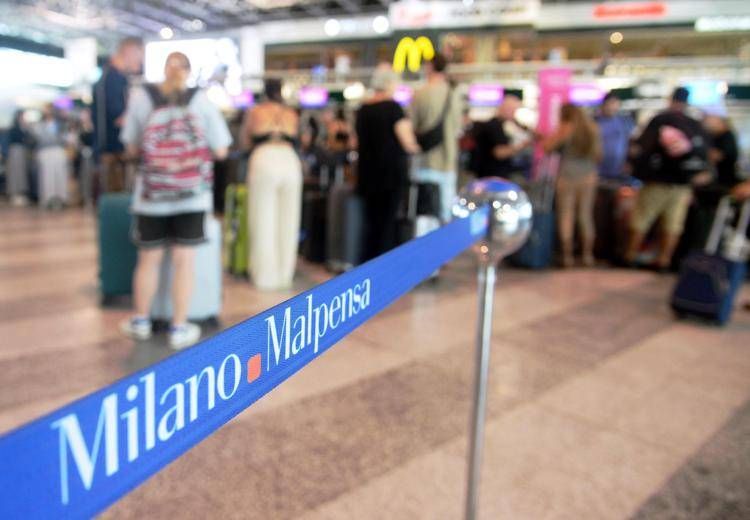 Voli, liquidi senza limiti nel bagaglio a mano: in quali aeroporti italiani è già possibile