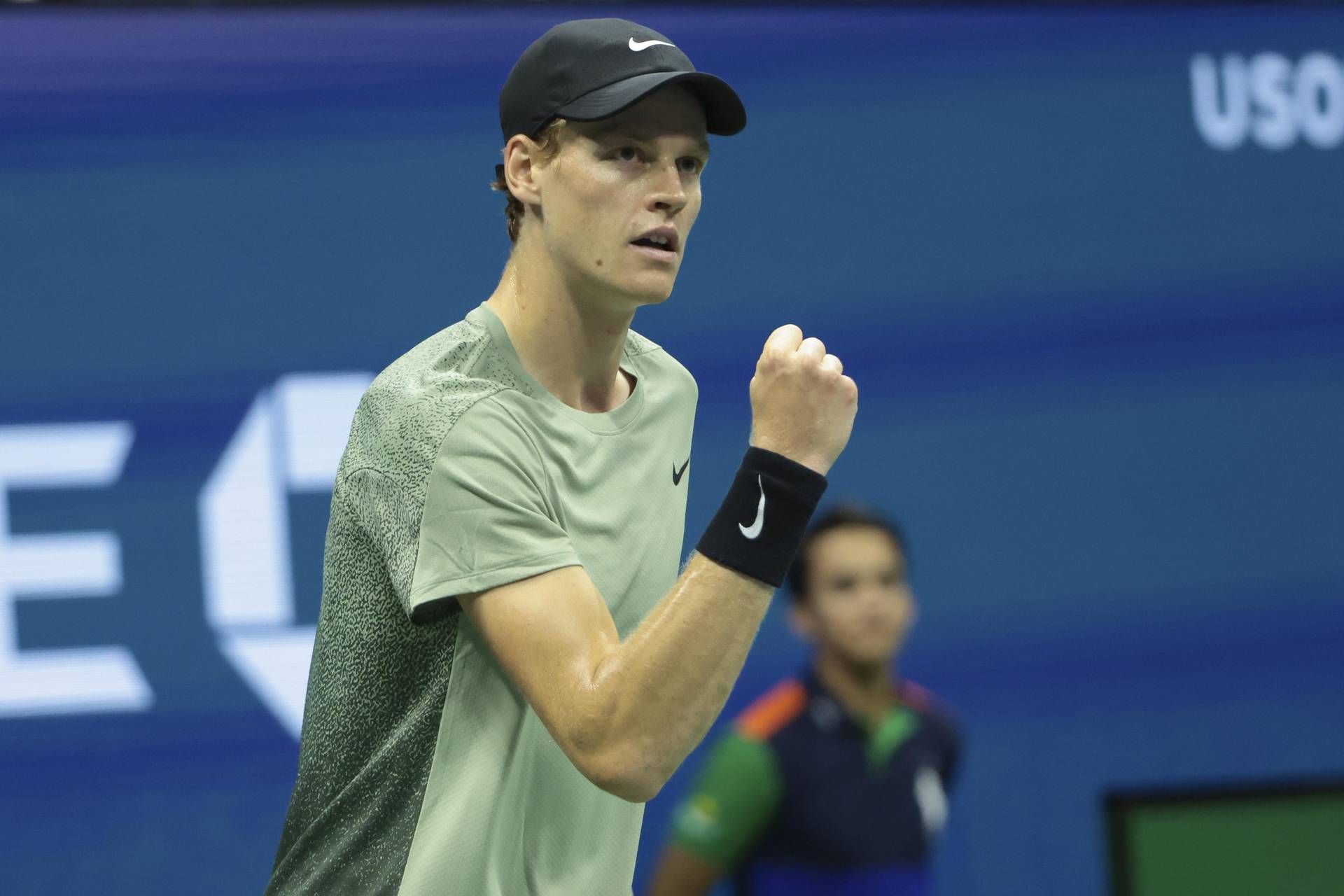 Sinner in semifinale agli US Open - Medvedev battuto nei quarti