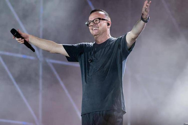 Gigi D'Alessio in tour a Catania - Agenzia Fotogramma