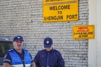 albania_migranti_hotspot_italia_fg.jpeg