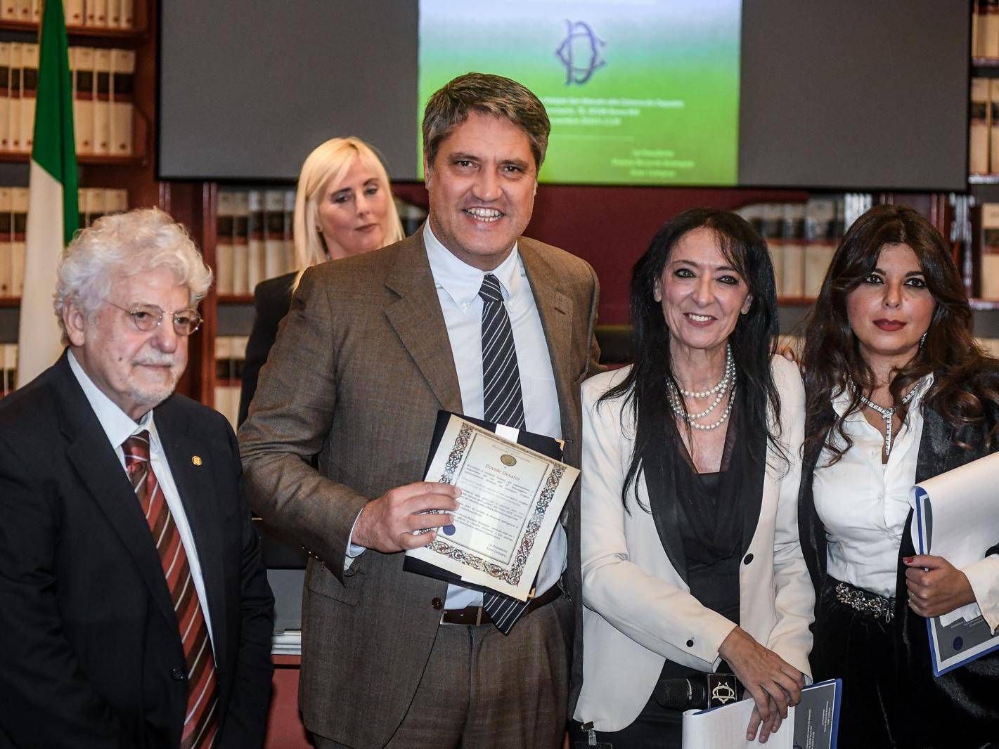 whatsapp image 2024 11 12 at 18.52.03