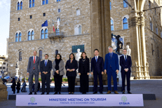 La foto di famiglia dei ministri dei paesi del G7
