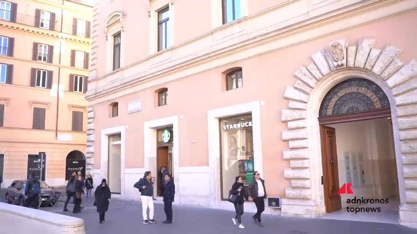 Starbucks®, Percassi ile işbirliği içinde, “Kahvenin Sanatla Buluştuğu Yer” konseptinden ilham alarak ilk Amiral Gemisi Mağazasını Roma'da açıyor