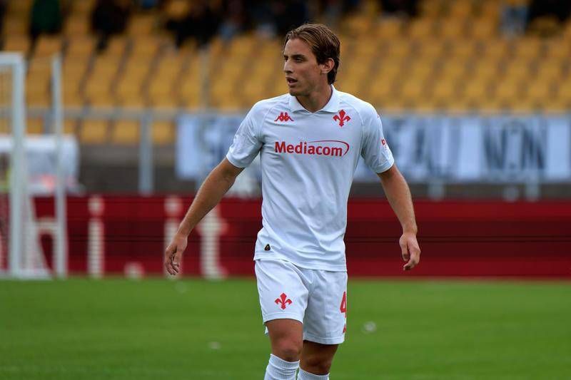 Bove, futbol Fiorentina'nın Romalı yeteneğini destekliyor