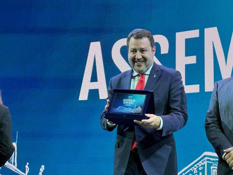 Ue, Salvini: 