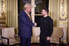 https://www.adnkronos.com/resources/0294-1c84f966ac7a-3c30ef99dfbb-1000/format/medium/trump_zelensky_eliseo_tw.jpeg