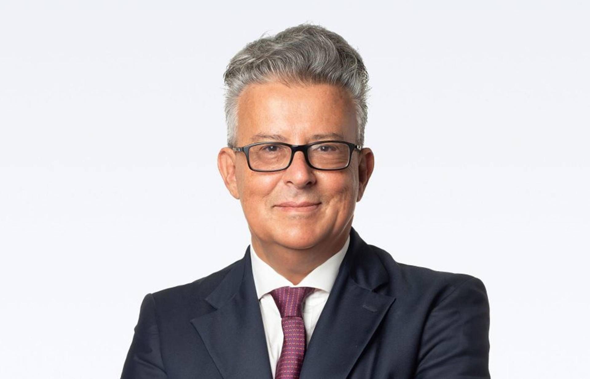 Stefano Ciurli 在《2024 年事实之书》中的演讲“人工智能为能源服务” Stefano Ciurli 在《2024 年事实之书》中的演讲“人工智能为能源服务”