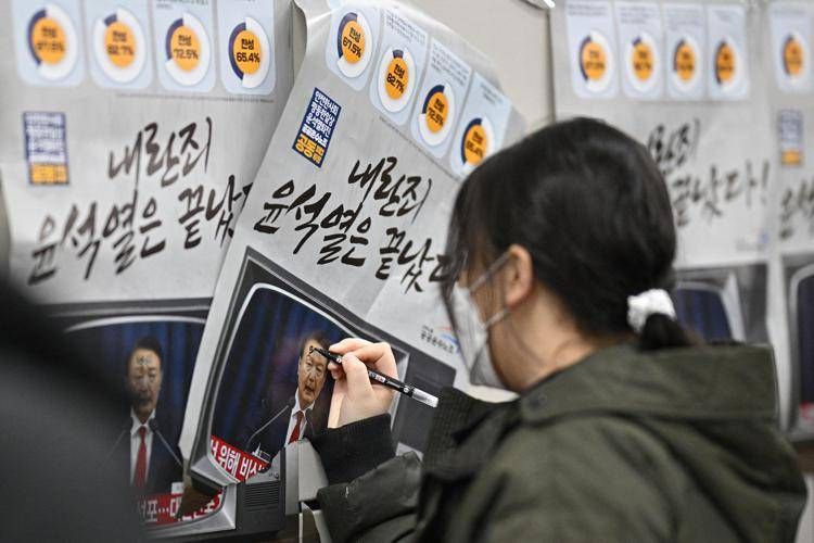 Protesta in Sudcorea contro Yoon Suk Yeol - Afp