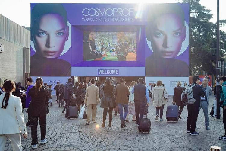Fiere, Cosmoprof svela novità edizione 2025: nuovi progetti e riorganizzazione spazi