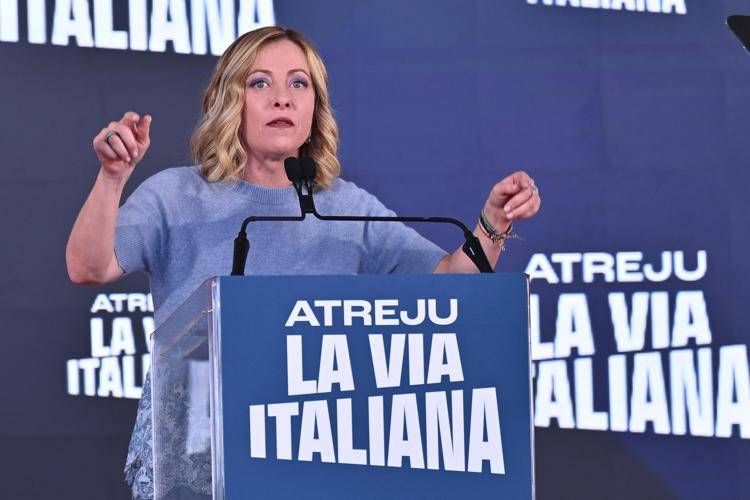 Meloni 'stringe bulloni' centrodestra: 