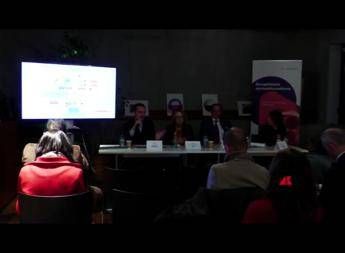 Salute, Novartis promuove la consapevolezza sull’Emoglobinuria Parossistica Notturna