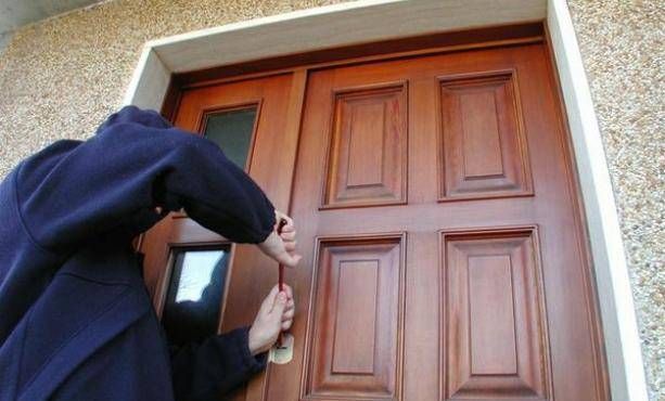 Tatillerde hırsızlık alarmları artıyor, işte ev güvenliği için bazı ipuçları
