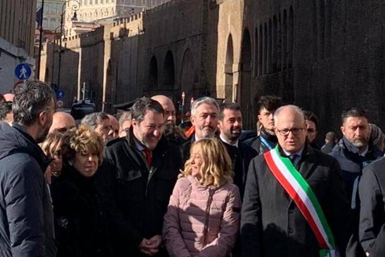 Piazza Pia